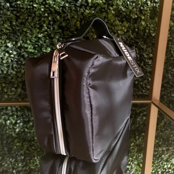 NUDESTIX Hanging Cosmetic Case | NEW | Travel Makeup Bag | Hanging Makeup Bag - Picture 12 of 16